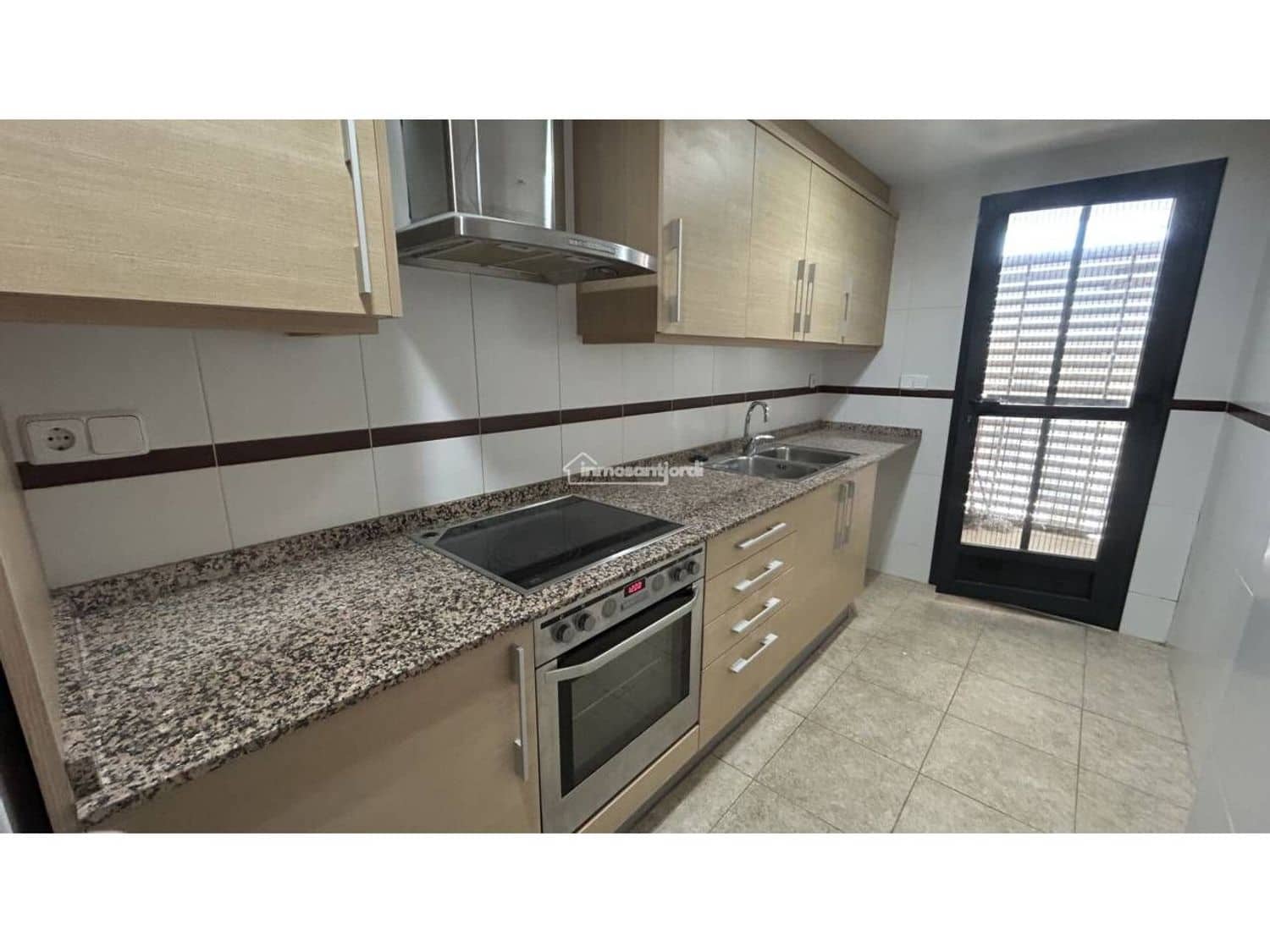 2 soveværelse Lejlighed til salg i Sant Jordi med swimmingpool garage - € 145.000 (Ref: 10186393)