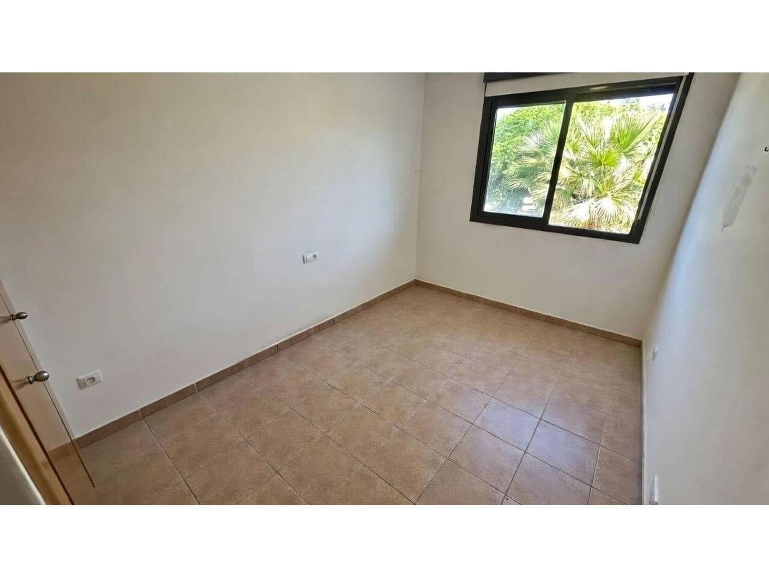 3 soverom Hus til leie i Sant Jordi med svømmebasseng garasje - € 1 100 (Ref: 10186394)