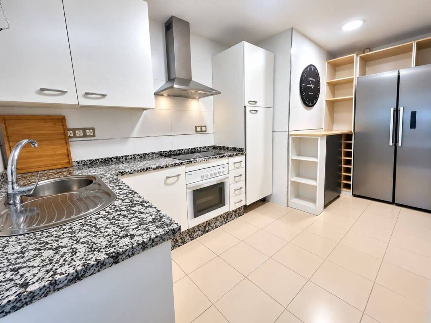 2 bedroom Apartment for sale in Sant Jordi with pool garage - € 160,000 (Ref: 10186395)