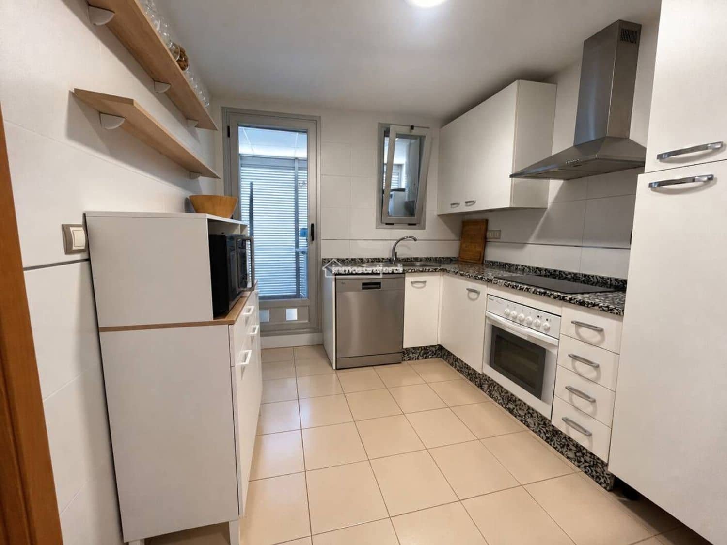 2 bedroom Apartment for sale in Sant Jordi with pool garage - € 160,000 (Ref: 10186395)