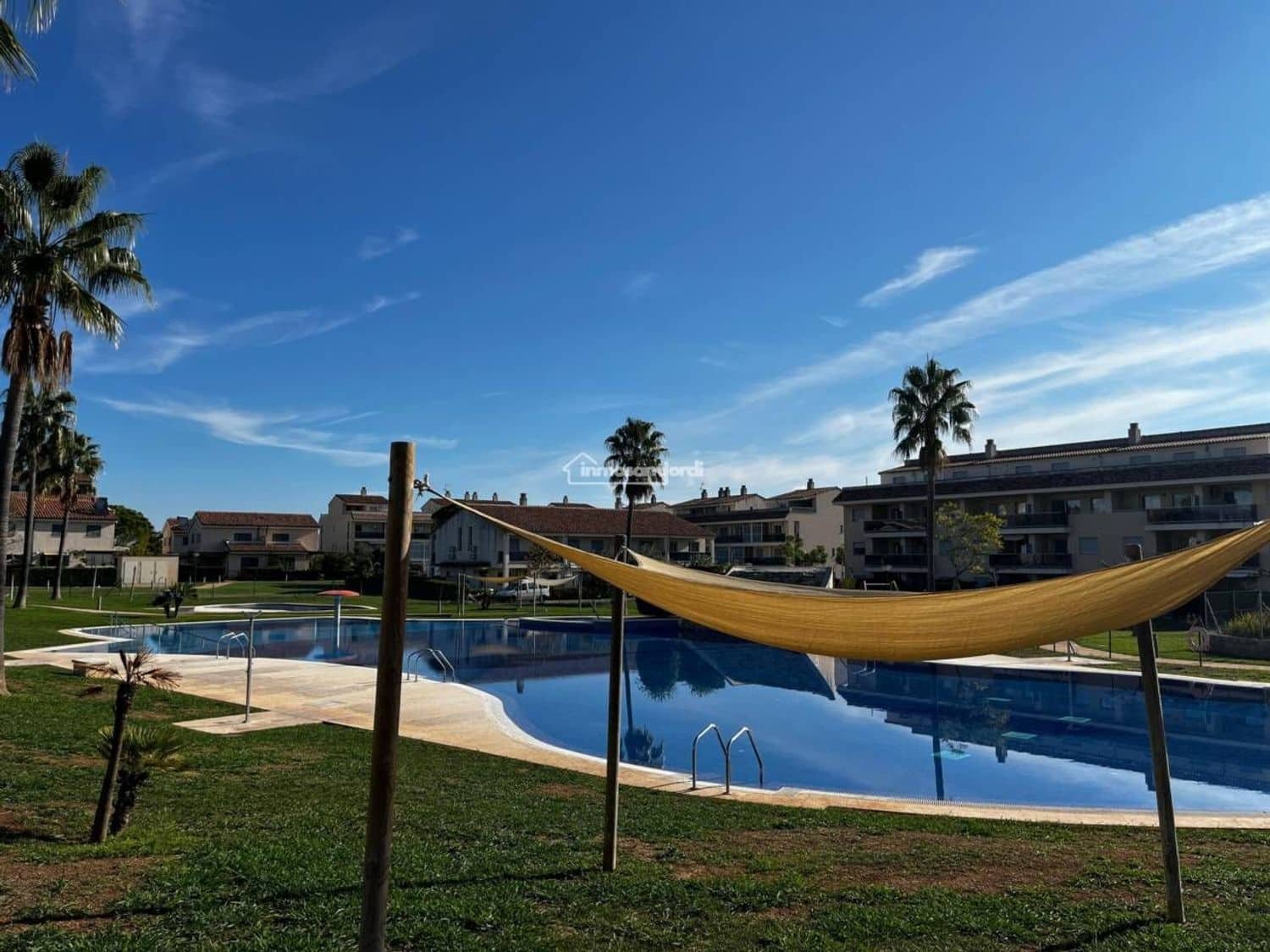 2 bedroom Apartment for sale in Sant Jordi with pool garage - € 160,000 (Ref: 10186395)