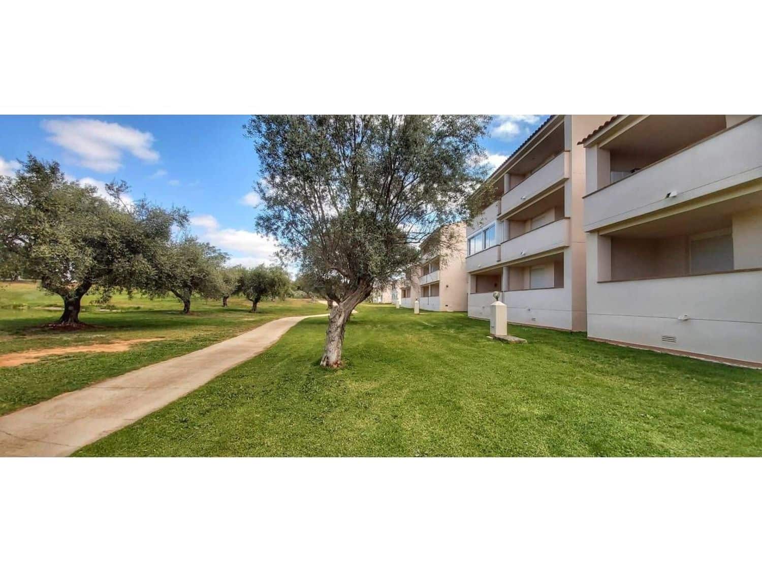 2 sypialnia Apartament na sprzedaż w Sant Jordi z basenem garażem - 128 000 € (Ref: 7525116)