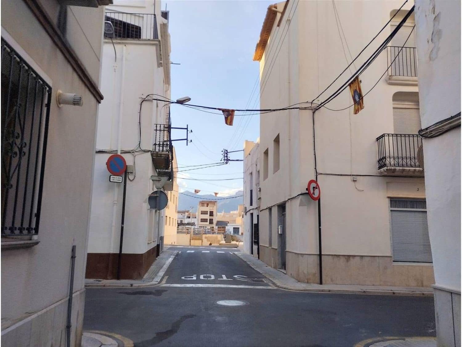 Flat te koop in La Senia - € 150.000 (Ref: 8343636)