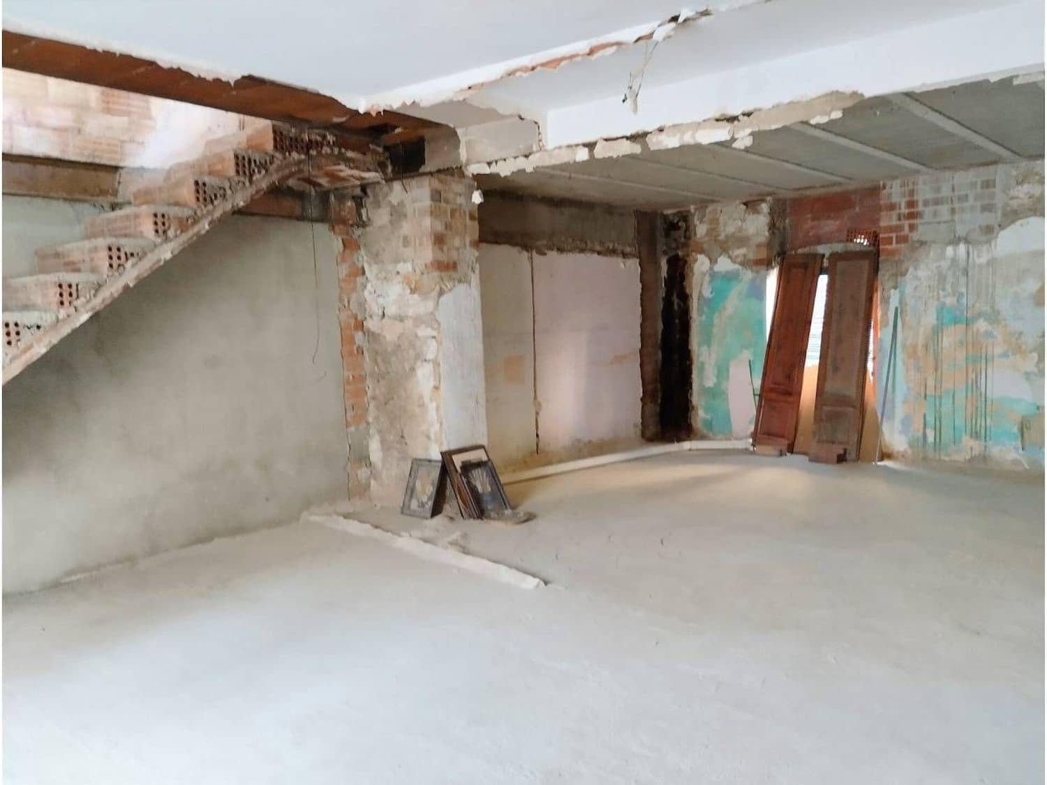 Flat te koop in La Senia - € 150.000 (Ref: 8343636)