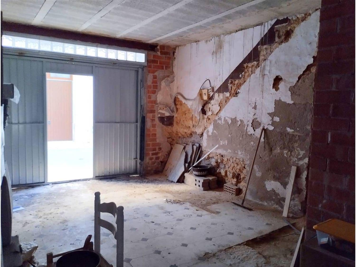 Flat te koop in La Senia - € 150.000 (Ref: 8343636)