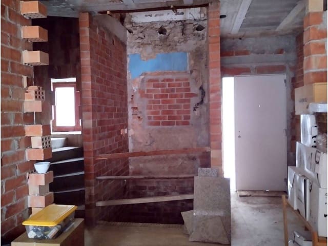 Leilighet til salgs i La Sénia - € 150 000 (Ref: 8343636)