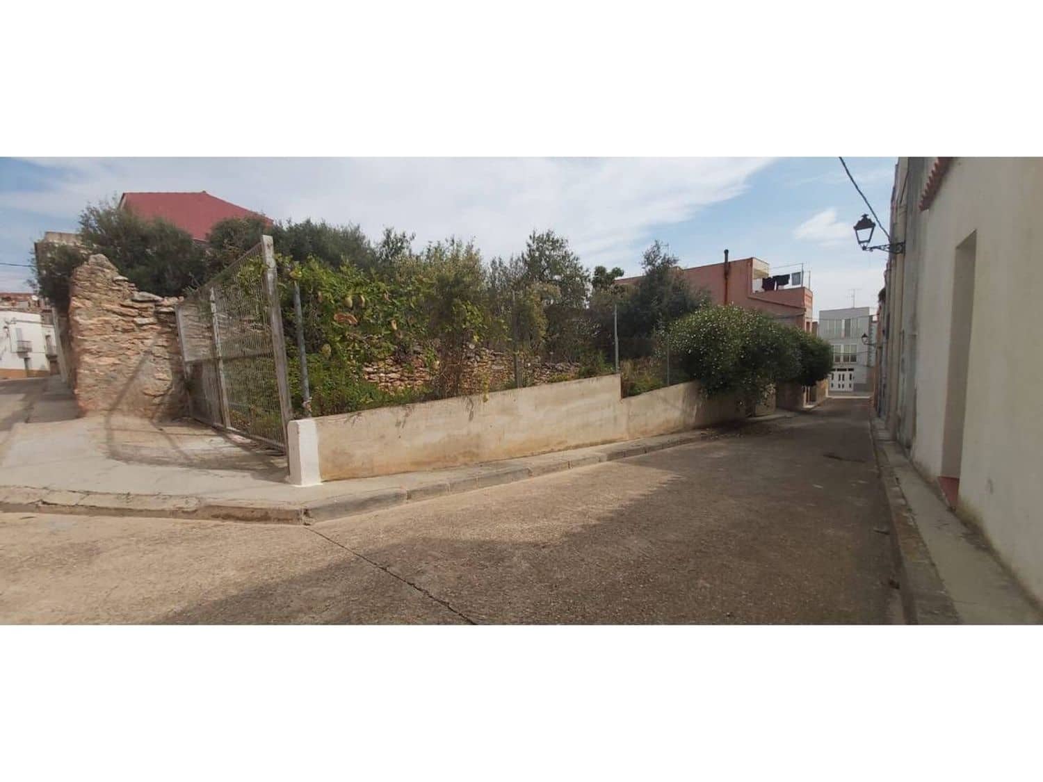 Ubebygd land til salgs i Sant Jordi - € 16 000 (Ref: 8553868)