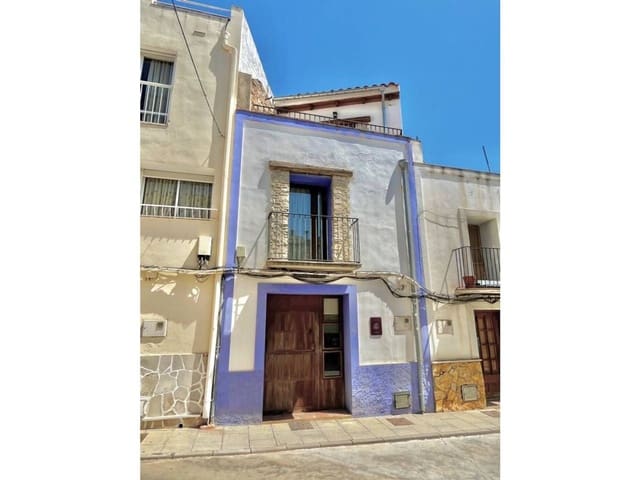 3 bedroom Townhouse for sale in Sant Jordi - € 149,000 (Ref: 8607977)
