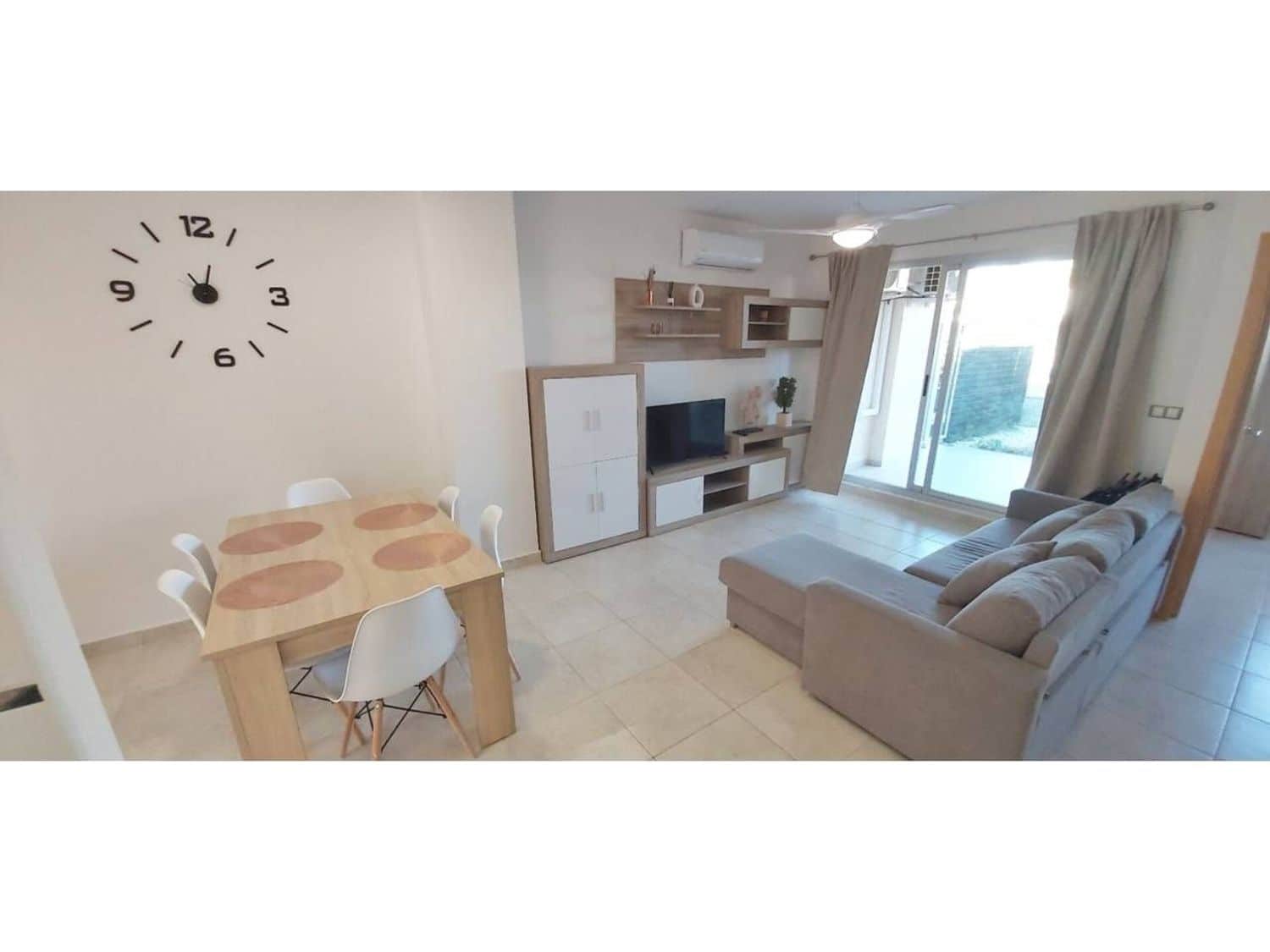 1 makuuhuone Huoneisto vuokrattavana paikassa Sant Jordi mukana uima-altaan 
autotalli - 600 € (Ref: 8634103)