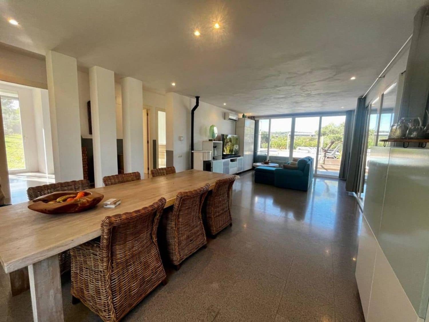 4 chambre Finca/Maison de Campagne à vendre à Castello de la Plana avec piscine garage - 460 000 € (Ref: 8729135)