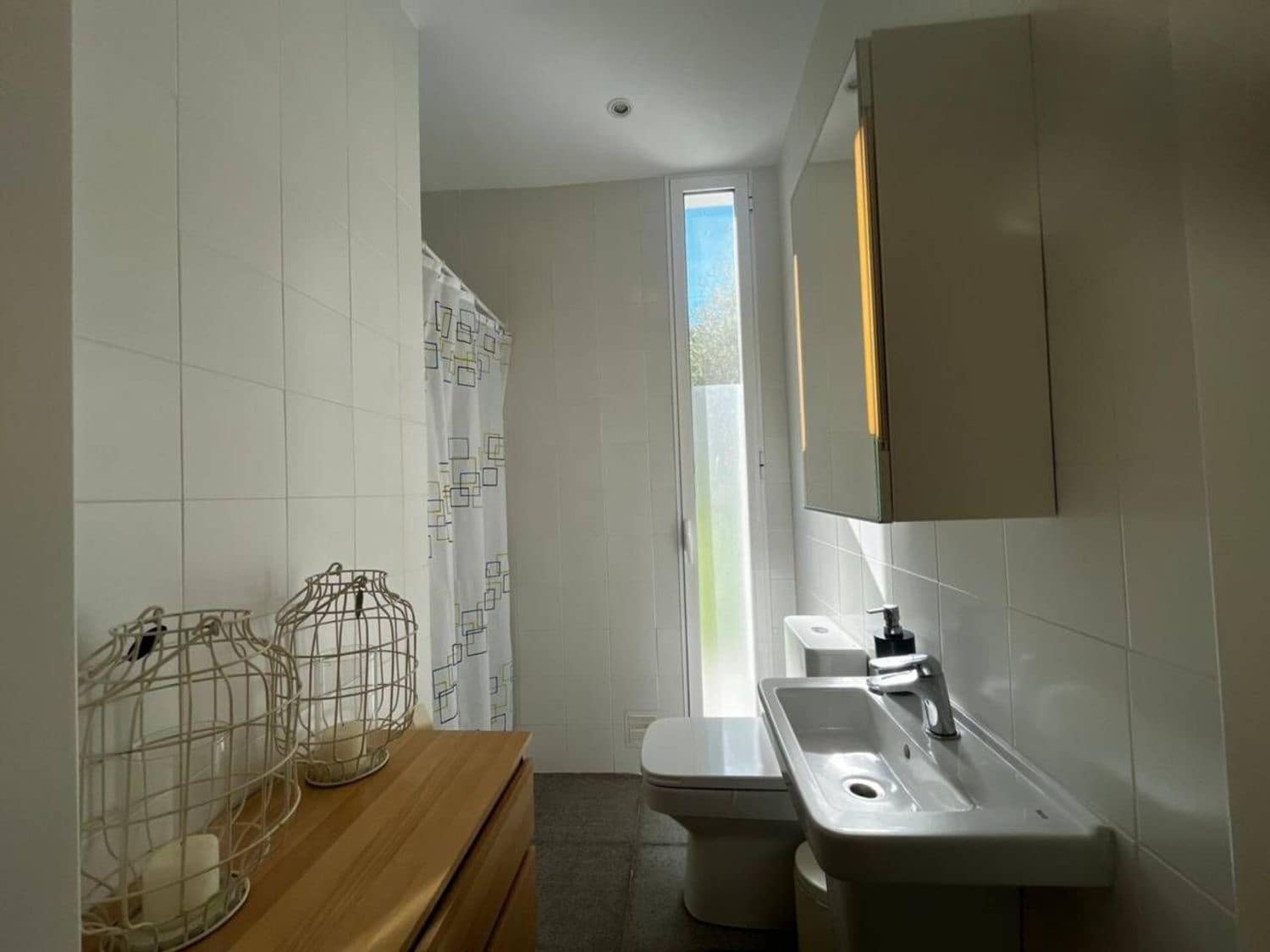 4 chambre Finca/Maison de Campagne à vendre à Castello de la Plana avec piscine garage - 460 000 € (Ref: 8729135)