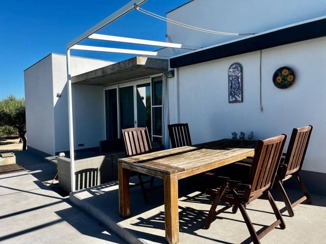 4 makuuhuone Maalaistalo myytävänä paikassa Castelló de la Plana mukana uima-altaan 
autotalli - 460 000 € (Ref: 8729135)