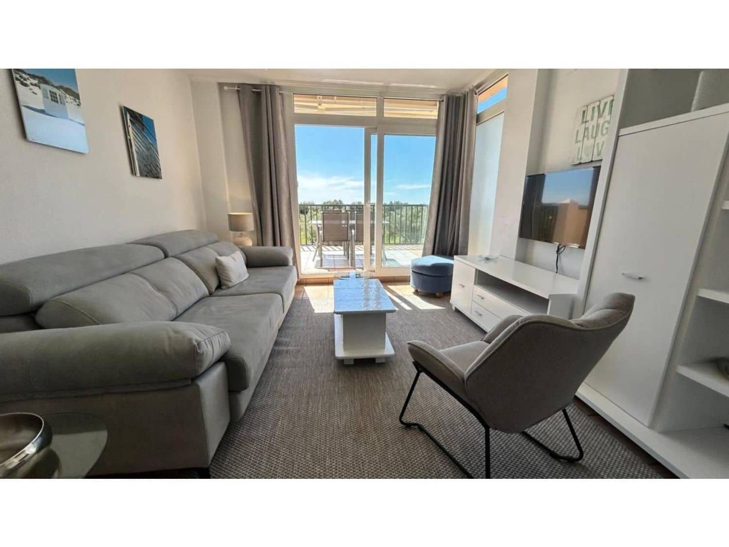 2 bedroom Apartment for sale in Sant Jordi with pool garage - € 135,000 (Ref: 8956842)