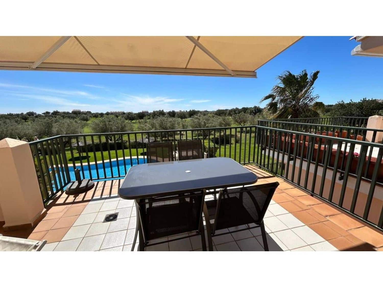 2 bedroom Apartment for sale in Sant Jordi with pool garage - € 135,000 (Ref: 8956842)