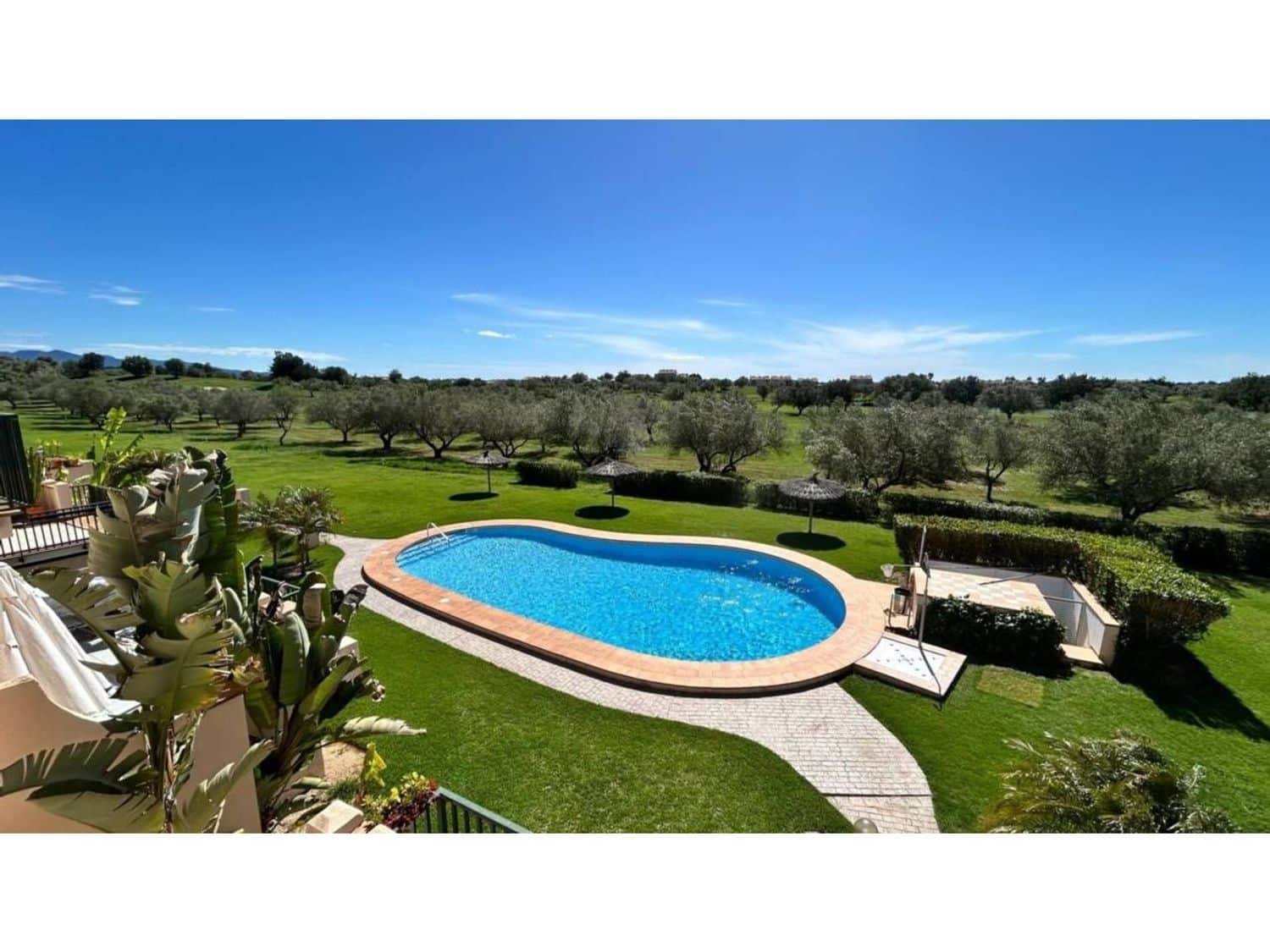 2 bedroom Apartment for sale in Sant Jordi with pool garage - € 135,000 (Ref: 8956842)