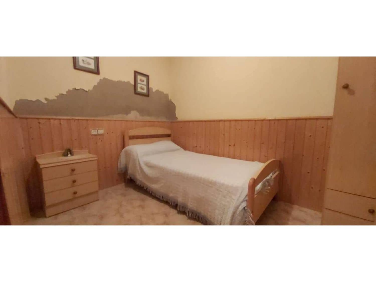 8 soveværelse Byhus til salg i Sant Jordi med garage - € 90.000 (Ref: 8956845)