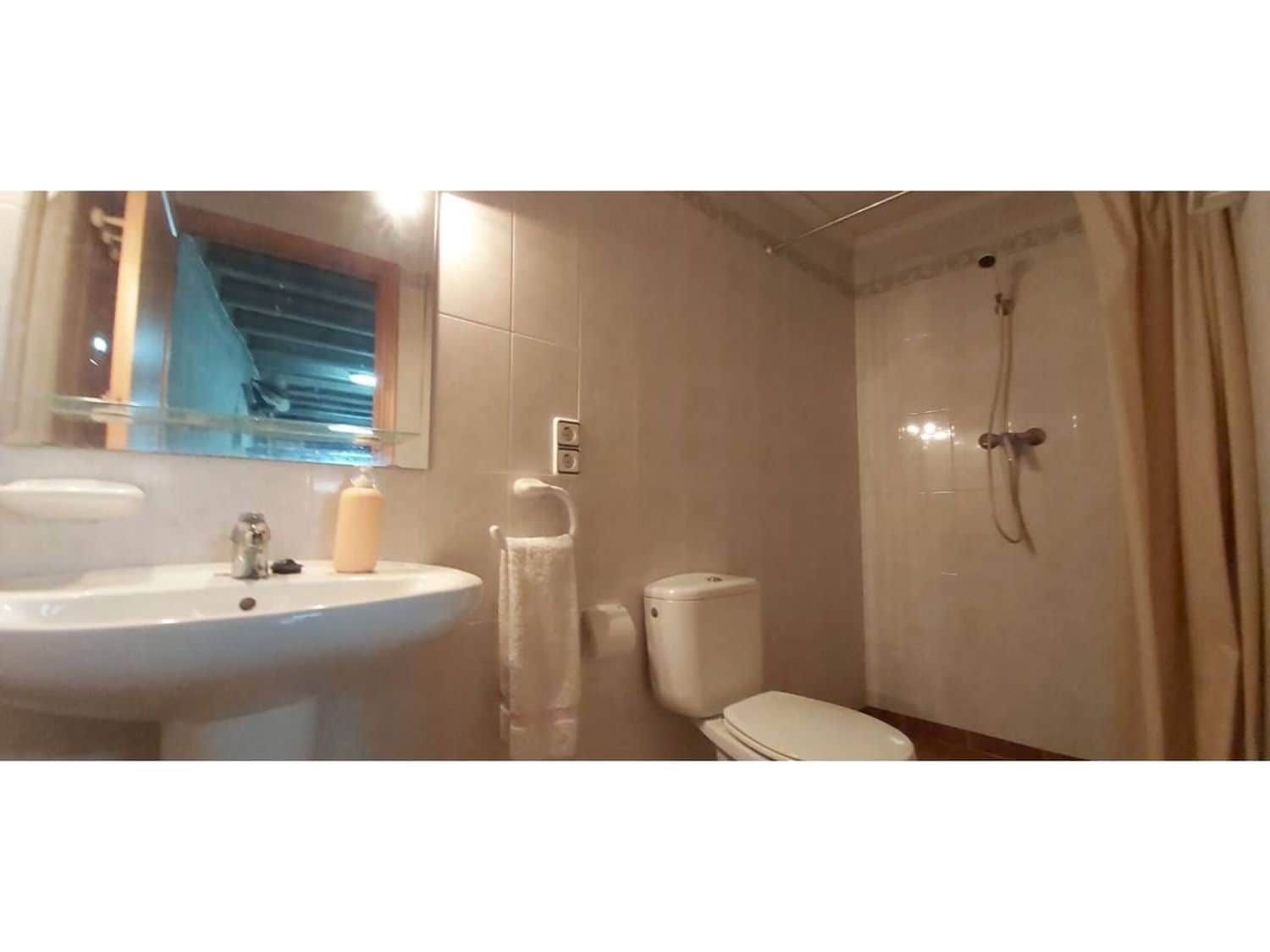 8 soveværelse Byhus til salg i Sant Jordi med garage - € 90.000 (Ref: 8956845)