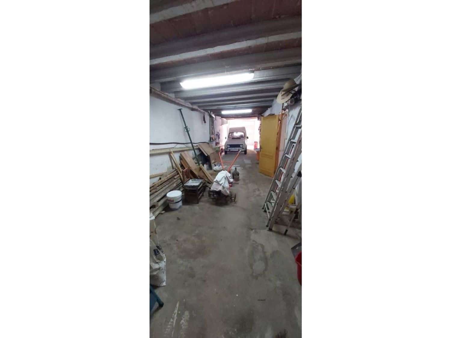 8 soveværelse Byhus til salg i Sant Jordi med garage - € 90.000 (Ref: 8956845)