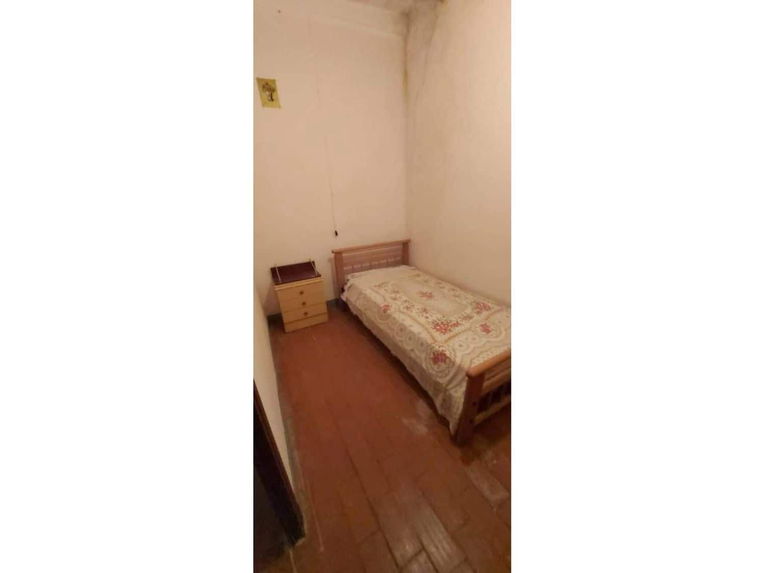 8 soveværelse Byhus til salg i Sant Jordi med garage - € 90.000 (Ref: 8956845)