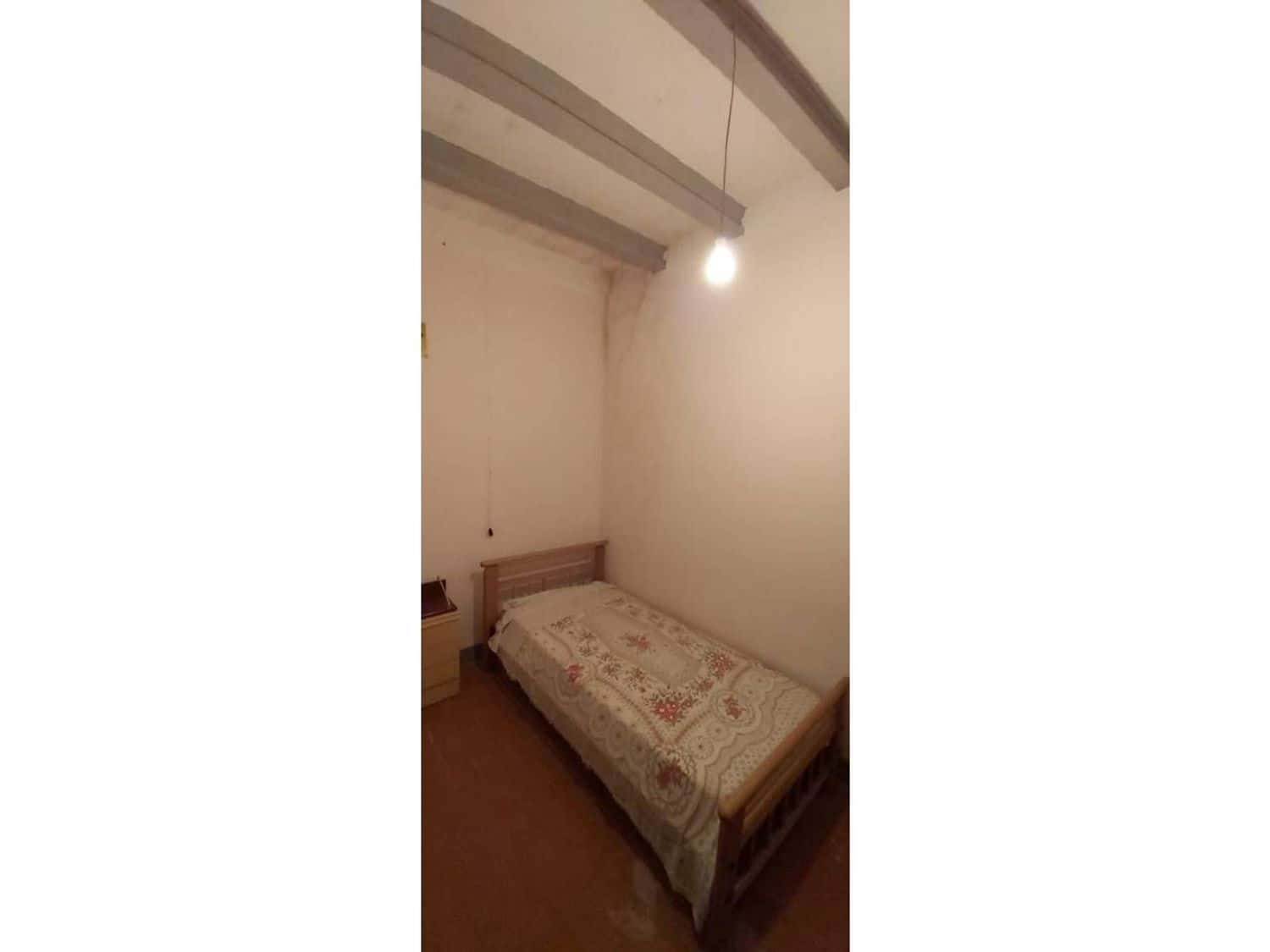 8 soveværelse Byhus til salg i Sant Jordi med garage - € 90.000 (Ref: 8956845)