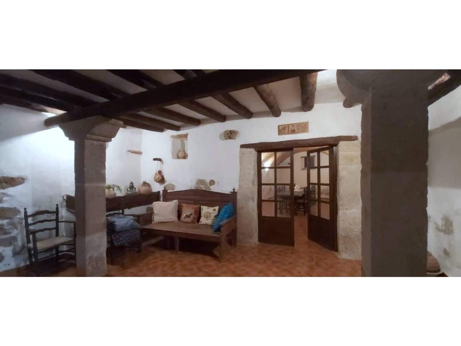 8 soveværelse Villa til salg i Sant Jordi med garage - € 330.000 (Ref: 8956846)