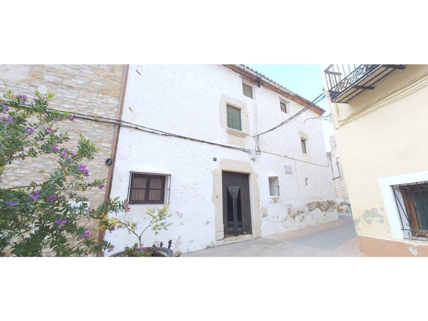 8 soveværelse Villa til salg i Sant Jordi med garage - € 330.000 (Ref: 8956846)