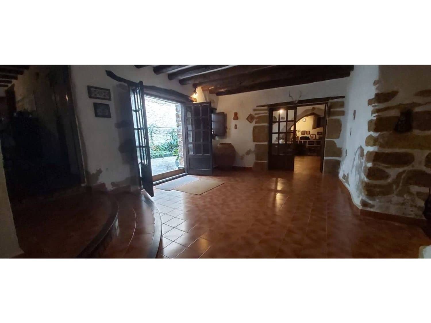 8 soveværelse Villa til salg i Sant Jordi med garage - € 330.000 (Ref: 8956846)