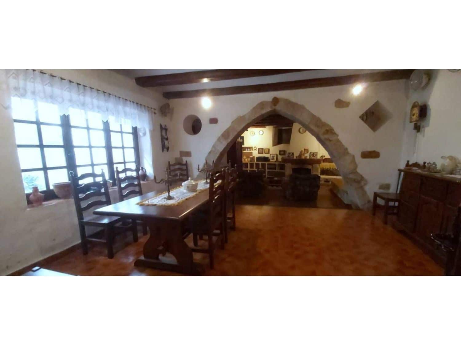 8 soveværelse Villa til salg i Sant Jordi med garage - € 330.000 (Ref: 8956846)