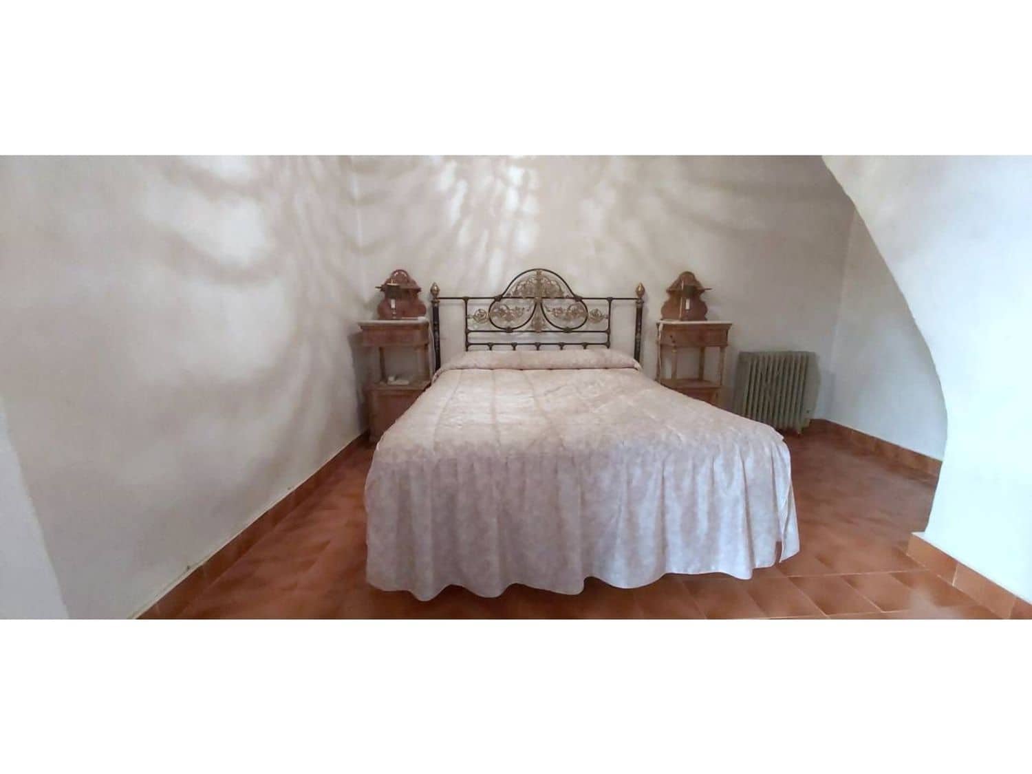 8 soveværelse Villa til salg i Sant Jordi med garage - € 330.000 (Ref: 8956846)