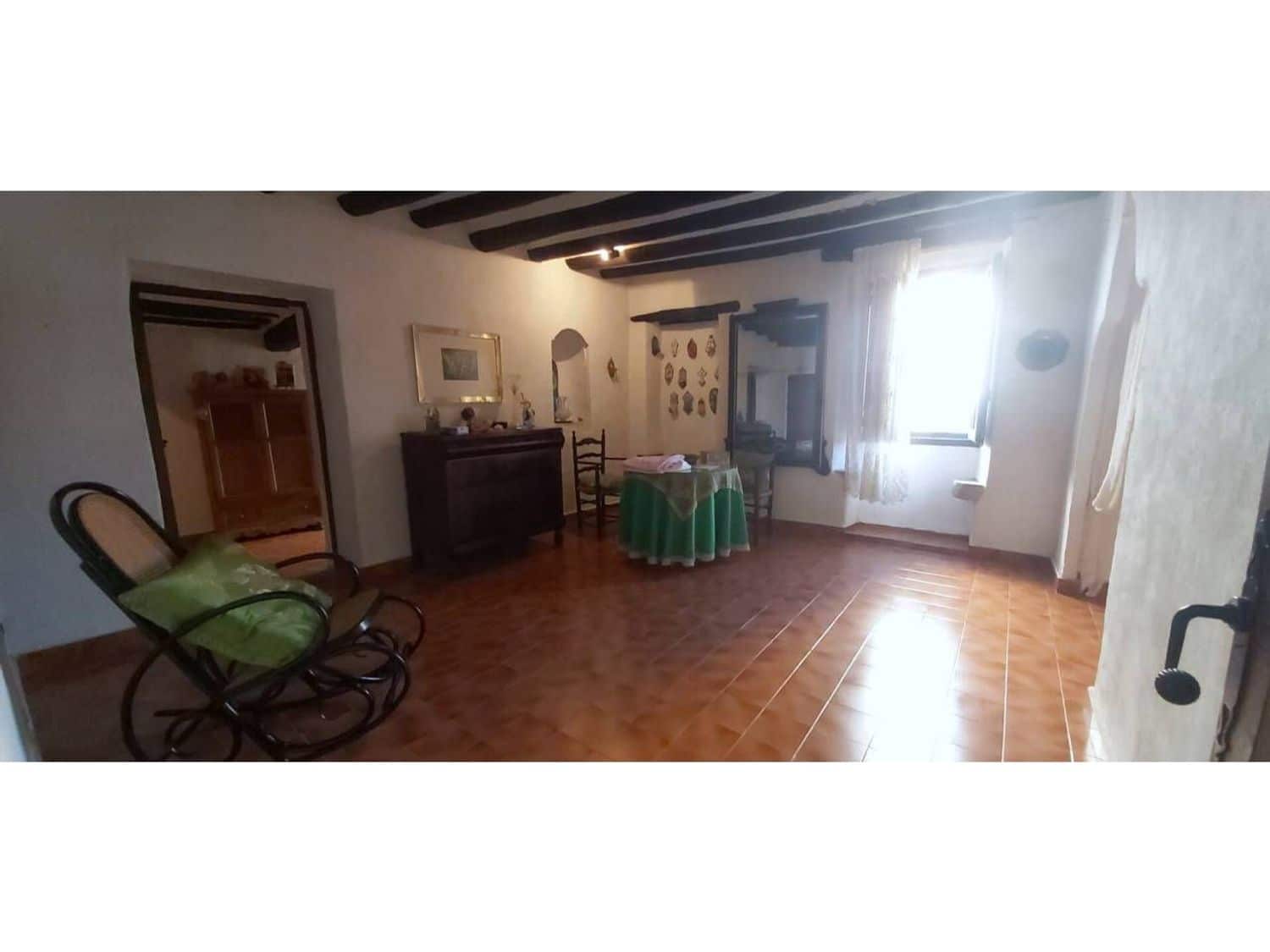 8 soveværelse Villa til salg i Sant Jordi med garage - € 330.000 (Ref: 8956846)