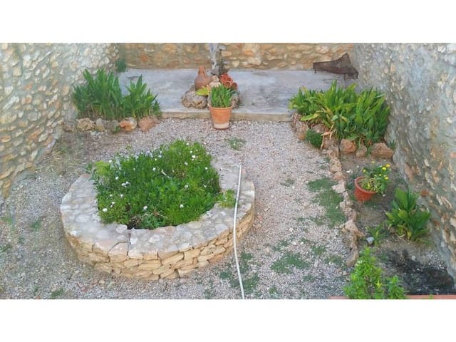 3 bedroom Finca/Country House for sale in Sant Jordi with garage - € 160,000 (Ref: 9290972)