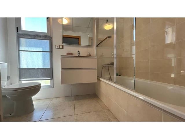 2 slaapkamer Appartement te koop in Sant Jordi met zwembad garage - € 135.000 (Ref: 9290973)