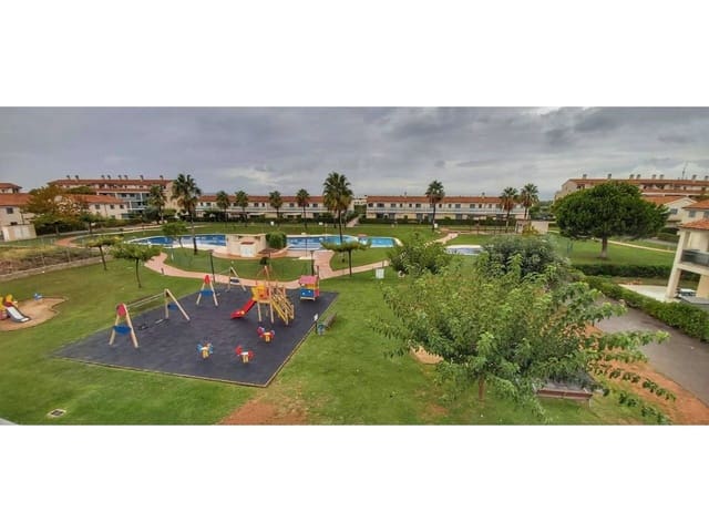 2 slaapkamer Appartement te koop in Sant Jordi met zwembad garage - € 135.000 (Ref: 9290973)