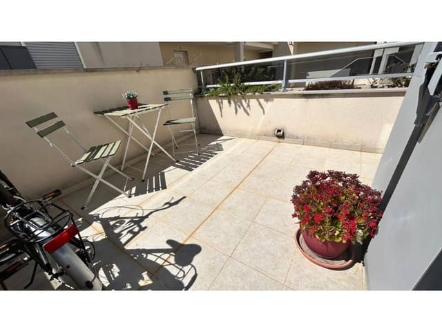 2 slaapkamer Appartement te koop in Sant Jordi met zwembad garage - € 135.000 (Ref: 9290973)