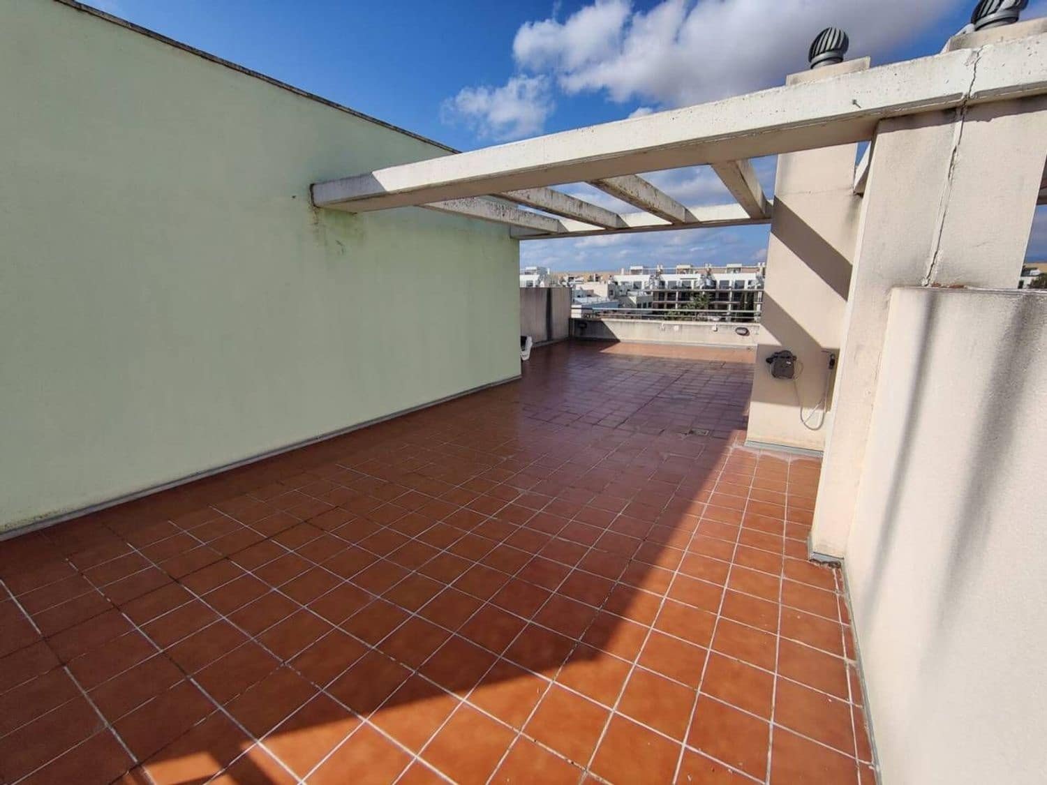 2 sovrum Lägenhet till salu i Sant Jordi med pool garage - 165 000 € (Ref: 9290976)