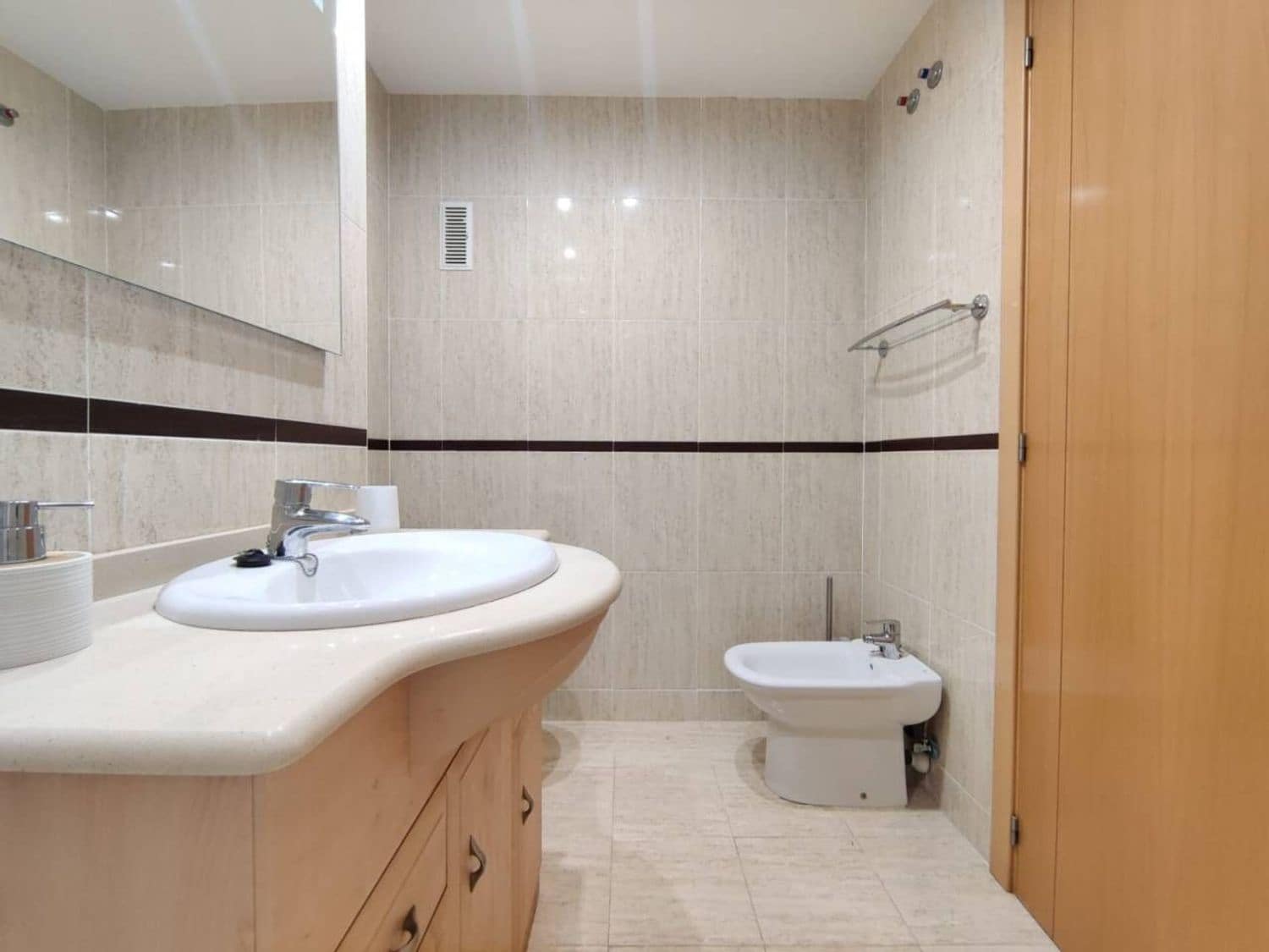 2 sovrum Lägenhet till salu i Sant Jordi med pool garage - 165 000 € (Ref: 9290976)