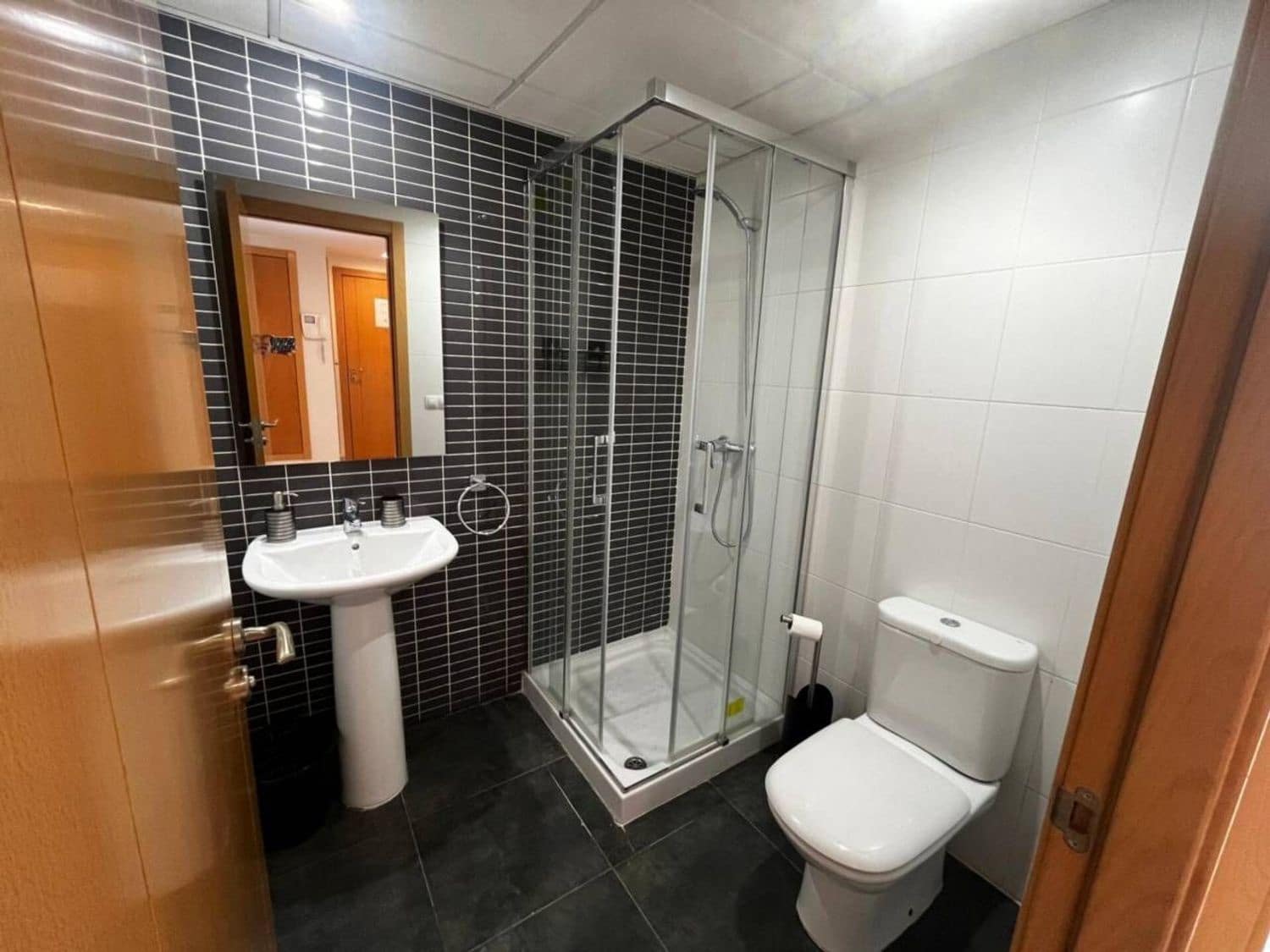 2 bedroom Apartment for sale in Sant Jordi with pool garage - € 165,000 (Ref: 9290976)