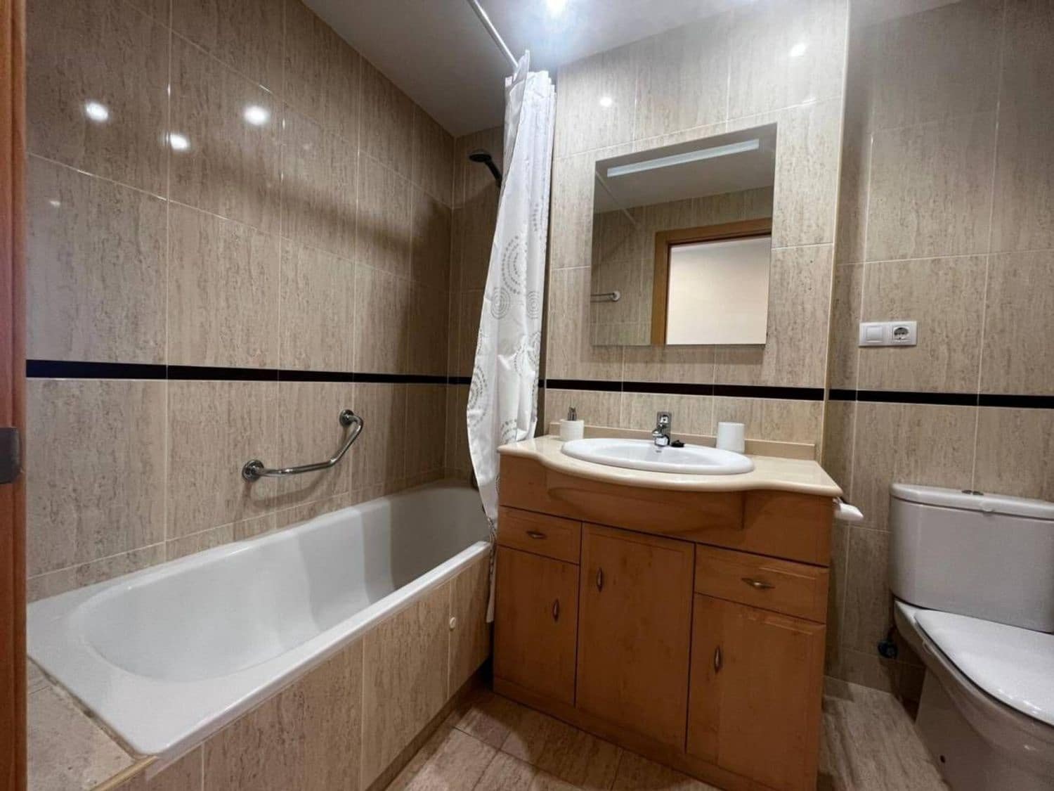 2 bedroom Apartment for sale in Sant Jordi with pool garage - € 165,000 (Ref: 9290976)