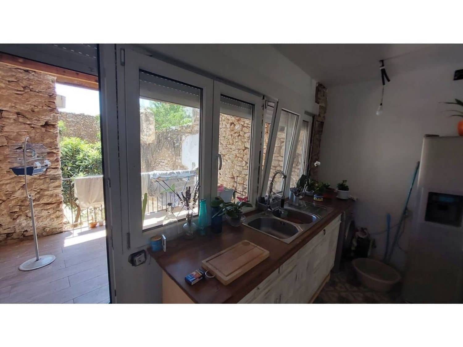 4 makuuhuone Omakotitalo myytävänä paikassa Sant Jordi mukana 
autotalli - 400 000 € (Ref: 9290978)