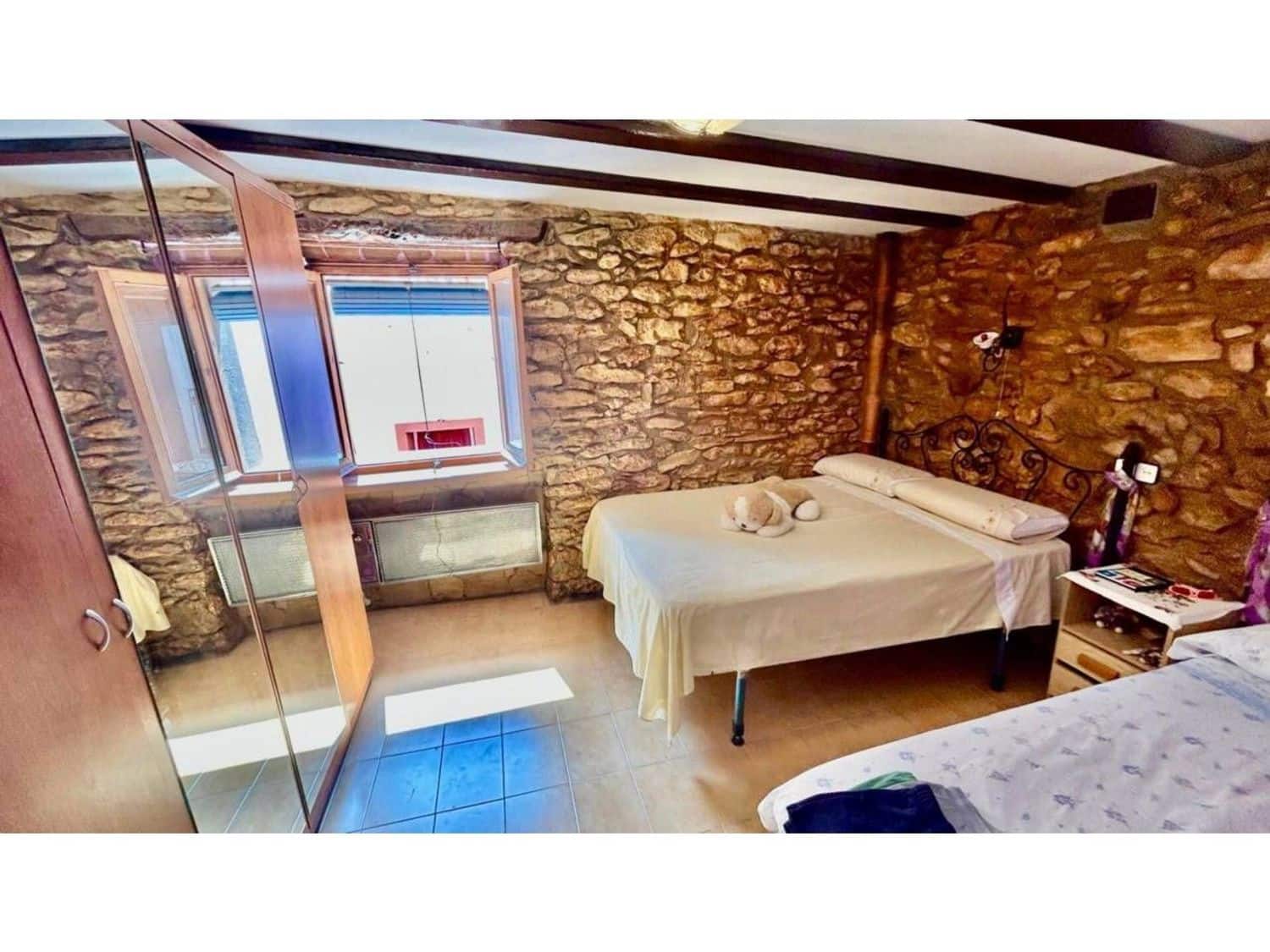 4 soveværelse Lejlighed til salg i Sant Jordi - € 76.000 (Ref: 9290979)