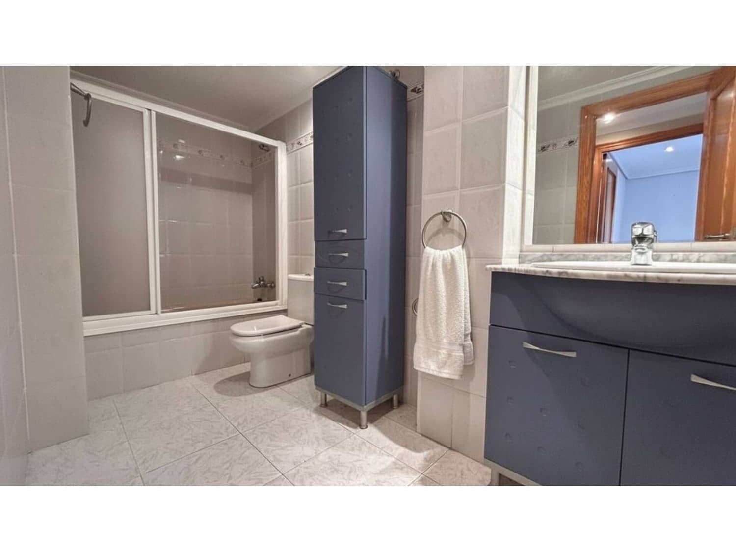 3 bedroom Apartment for sale in Sant Jordi with garage - € 118,000 (Ref: 9317059)