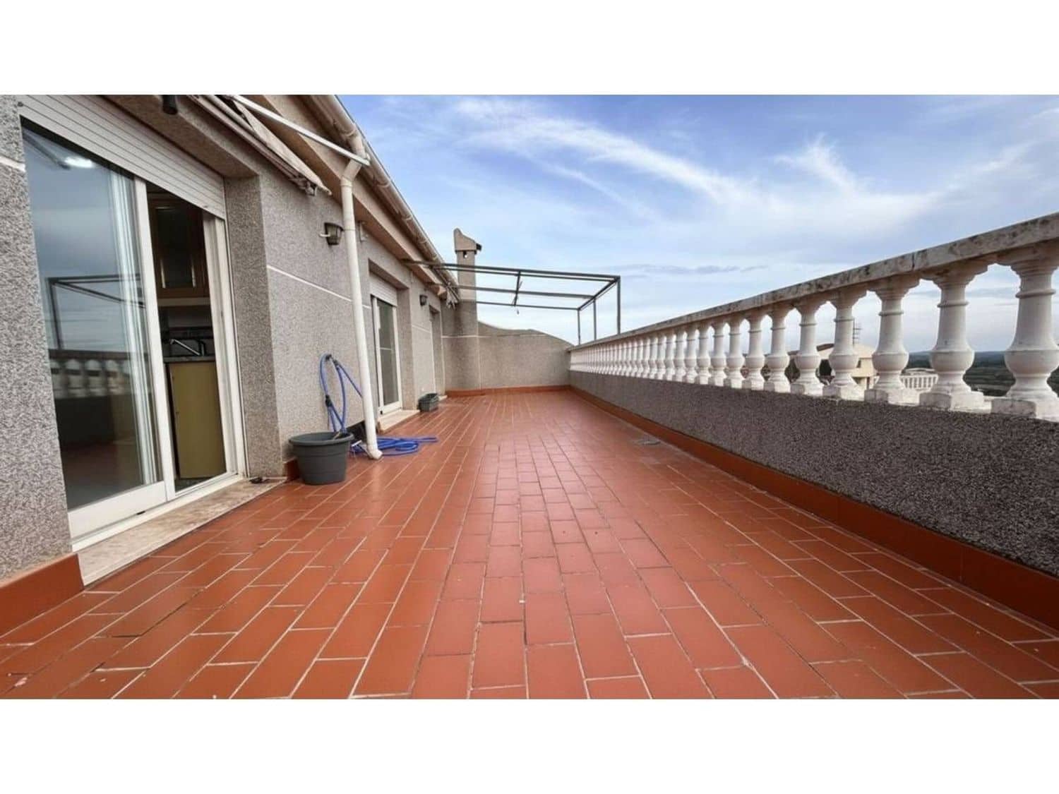 3 bedroom Apartment for sale in Sant Jordi with garage - € 118,000 (Ref: 9317059)