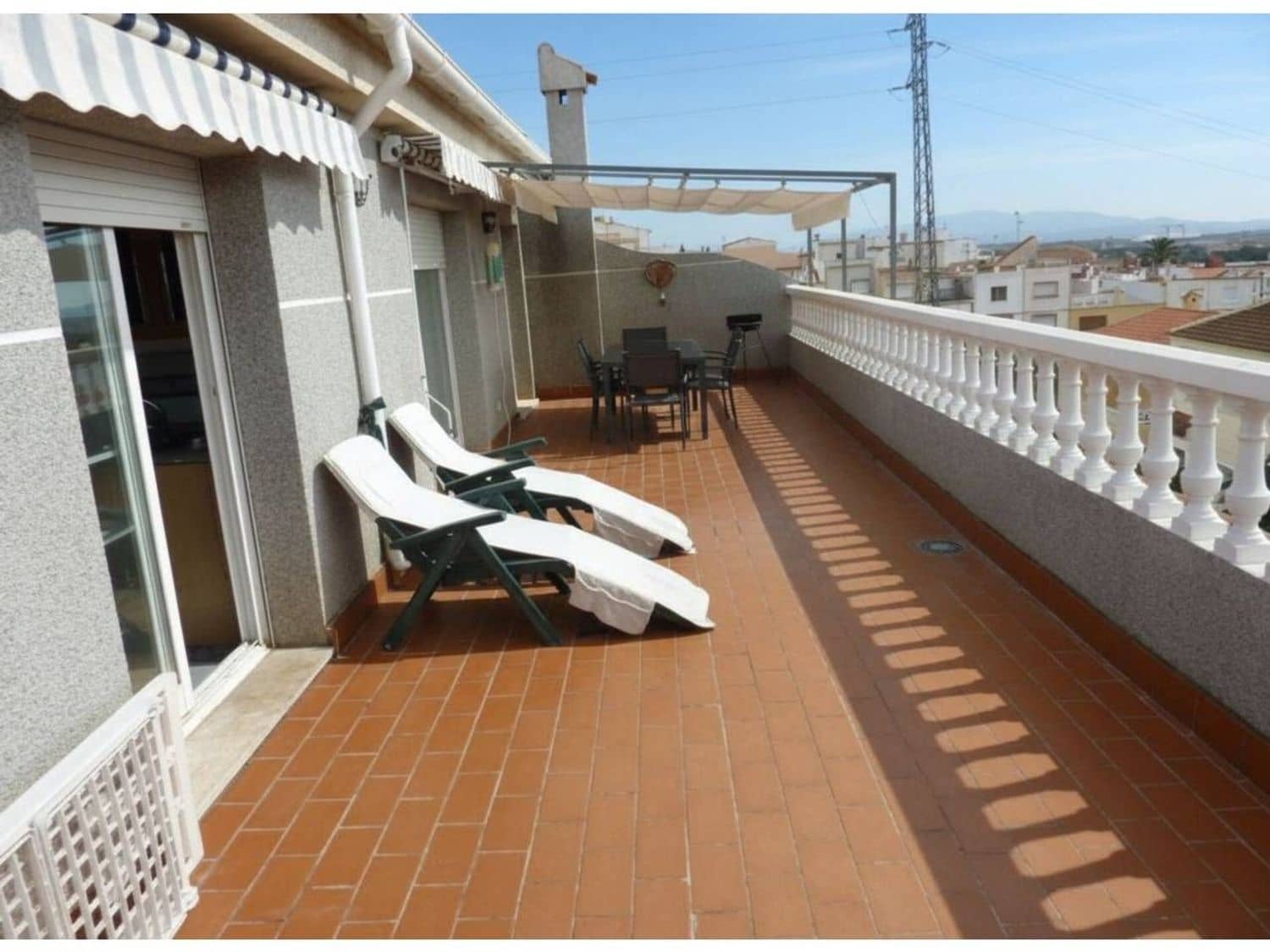 3 bedroom Apartment for sale in Sant Jordi with garage - € 118,000 (Ref: 9317059)