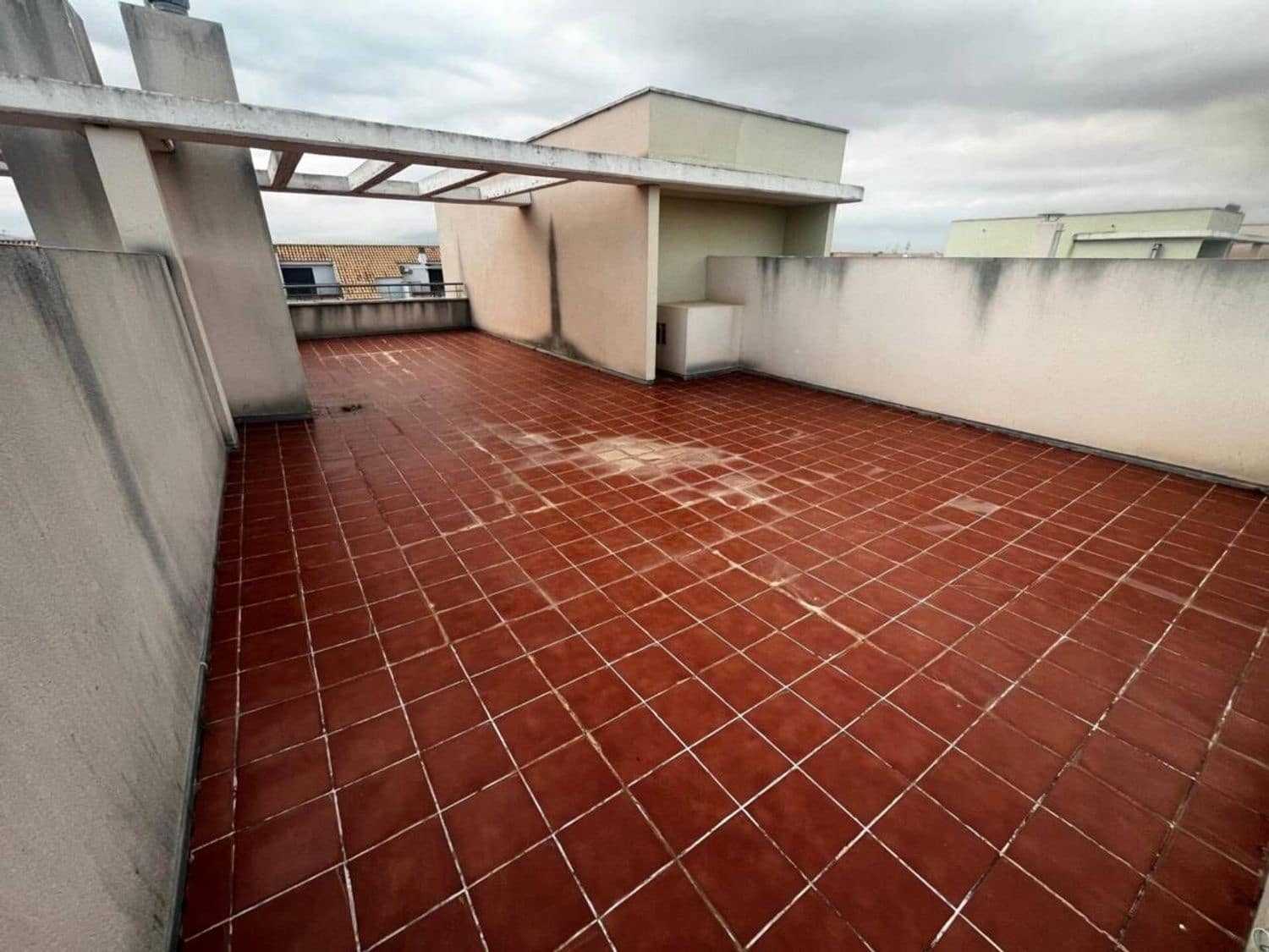 2 bedroom Apartment for rent in Sant Jordi with pool garage - € 700 (Ref: 9382018)