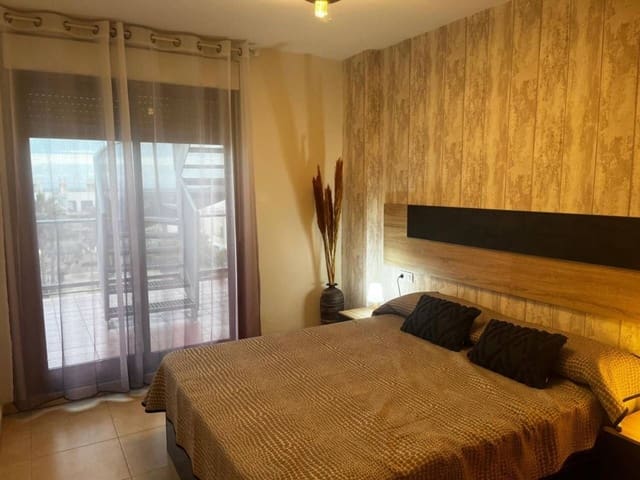 2 soveværelse Lejlighed til leje i Sant Jordi med swimmingpool garage - € 700 (Ref: 9382018)