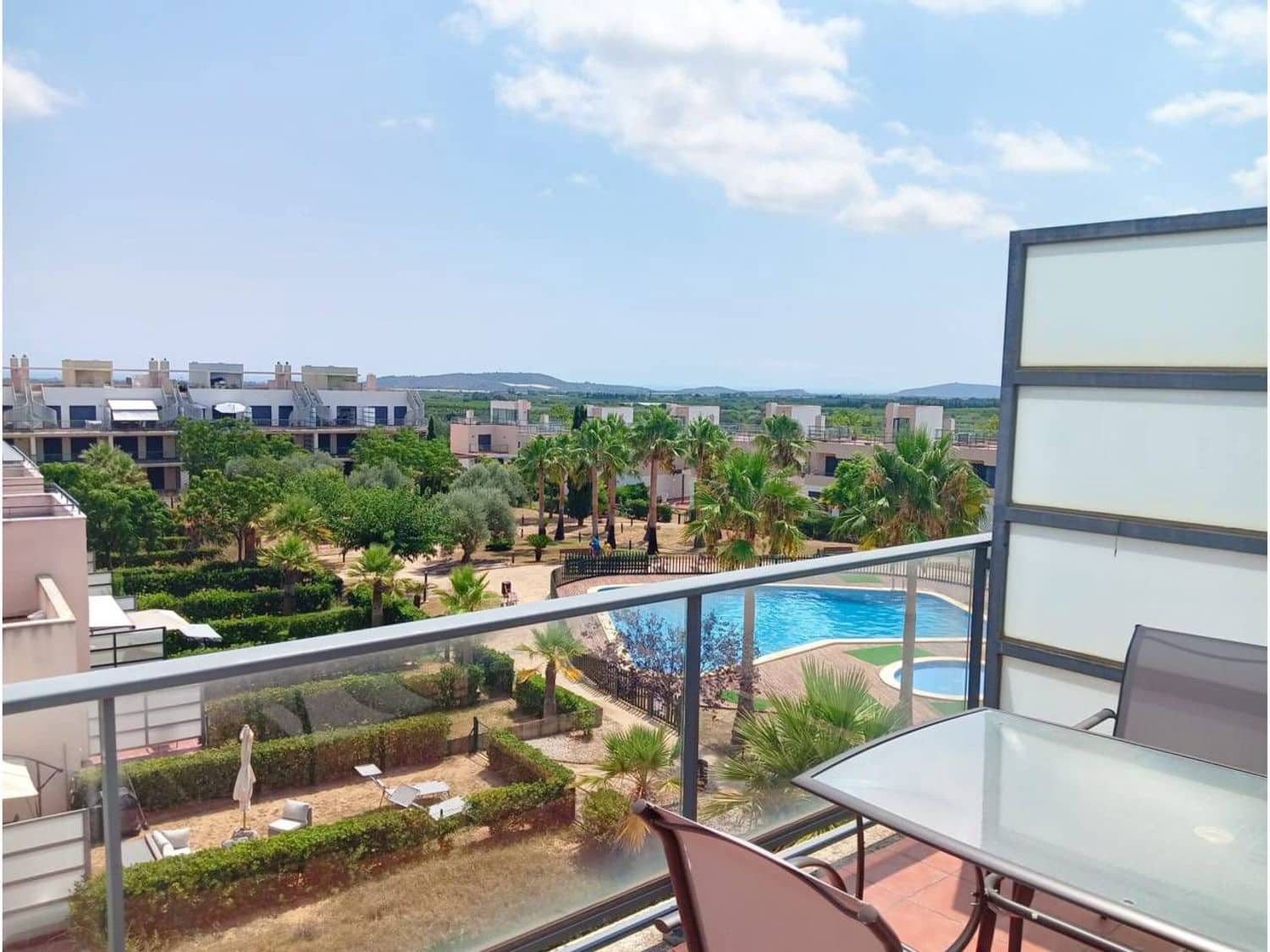 2 slaapkamer Appartement te koop in Sant Jordi met zwembad garage - € 150.000 (Ref: 9406219)