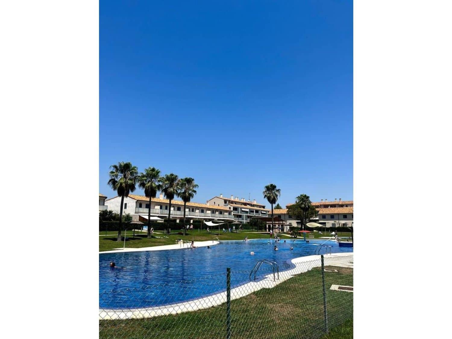 2 bedroom Apartment for sale in Sant Jordi with pool garage - € 165,000 (Ref: 9415364)