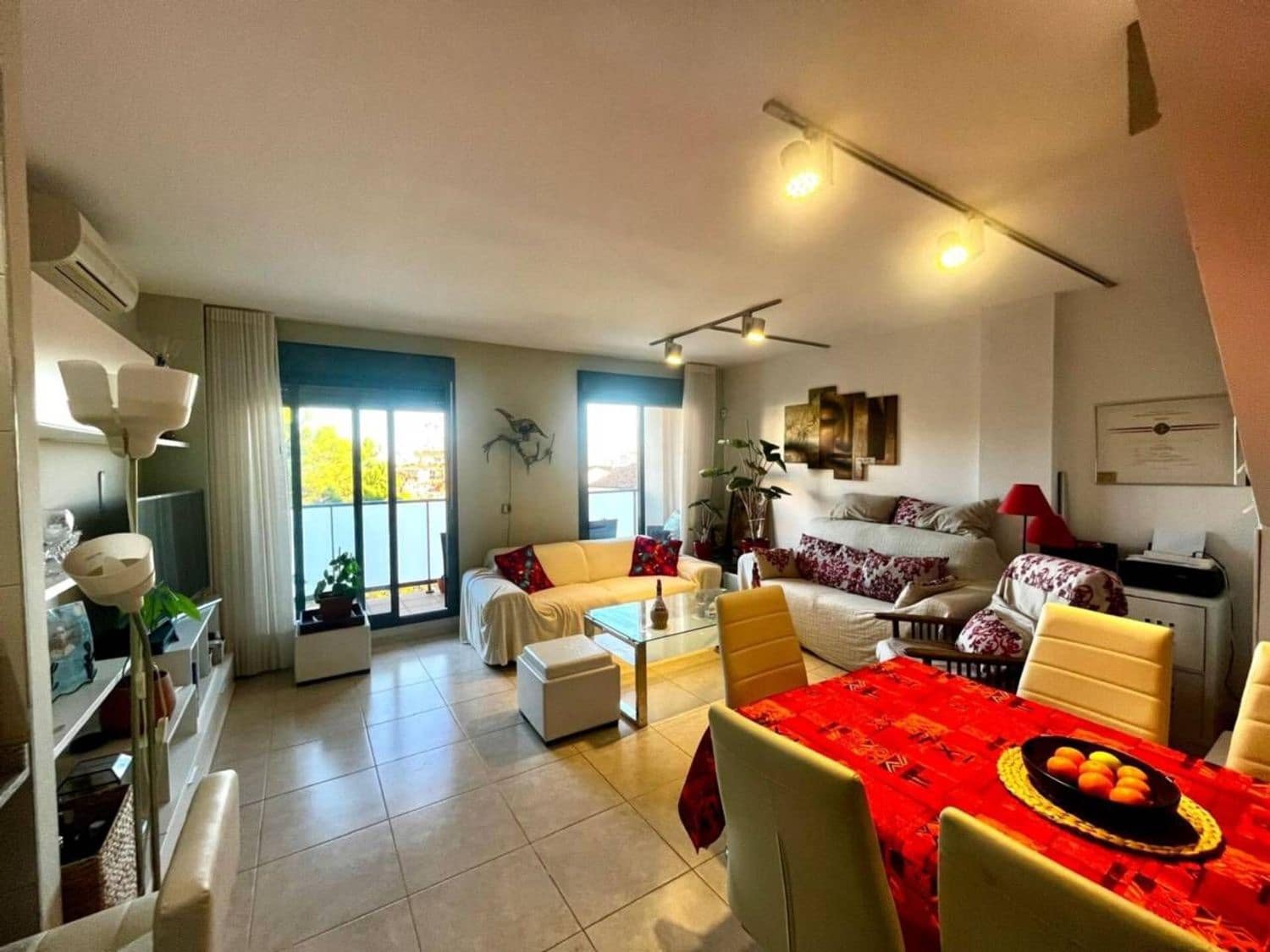 2 bedroom Apartment for sale in Sant Jordi with pool garage - € 165,000 (Ref: 9415364)