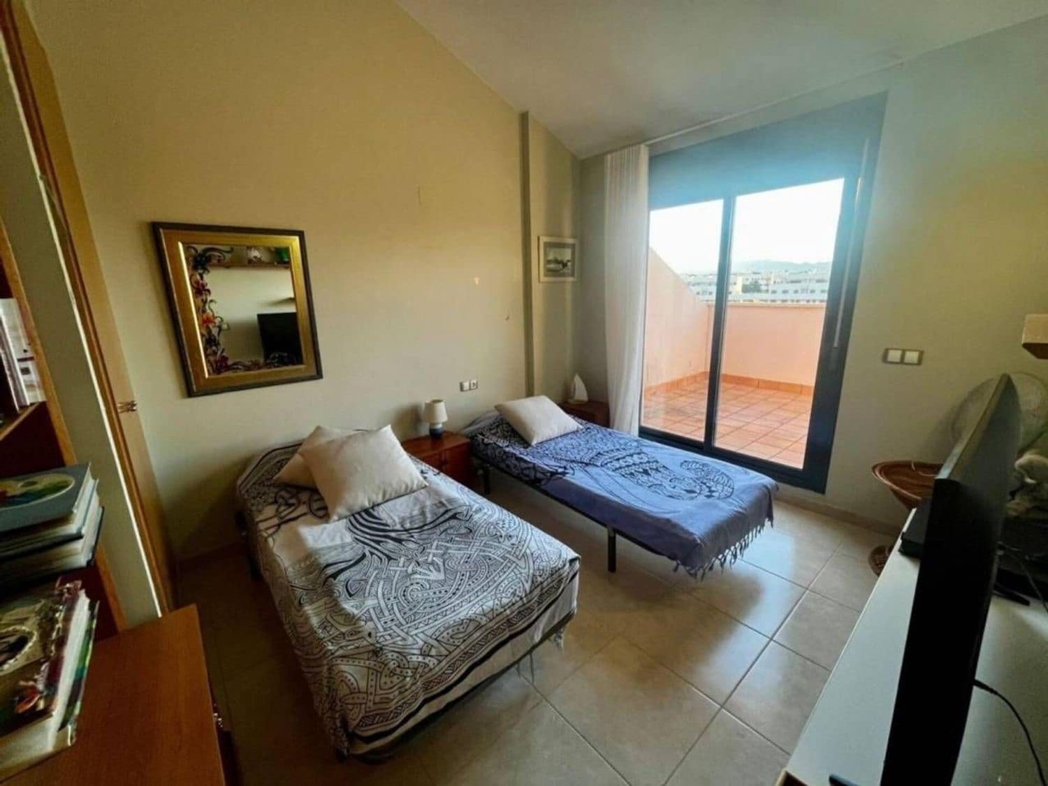 2 bedroom Apartment for sale in Sant Jordi with pool garage - € 165,000 (Ref: 9415364)