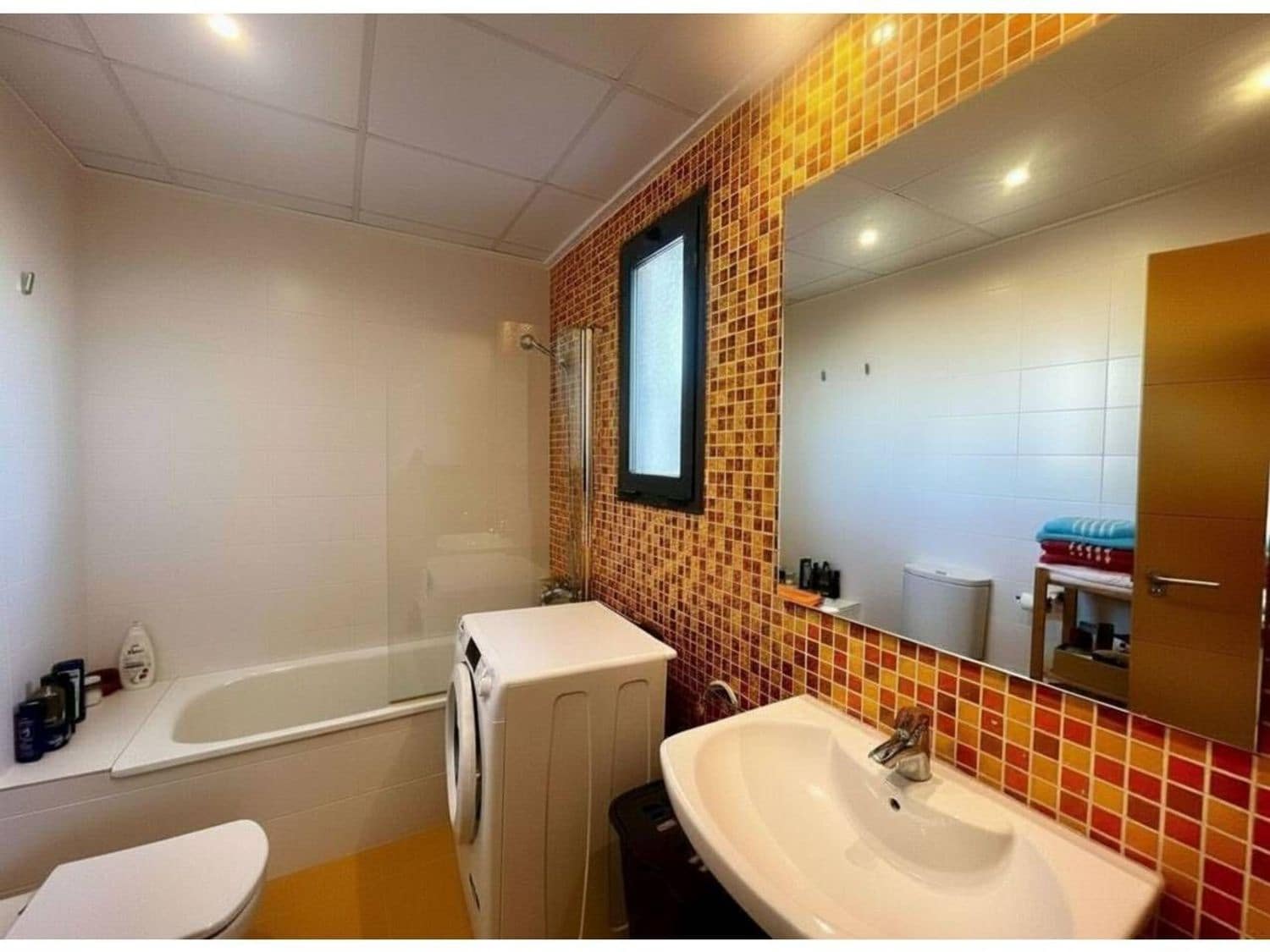 2 bedroom Apartment for sale in Sant Jordi with pool garage - € 165,000 (Ref: 9415364)